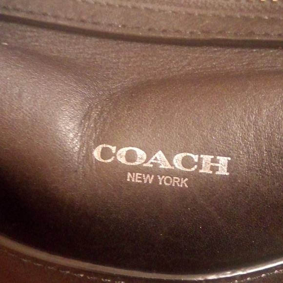 Coach handbag pre-loved - Picture 3 of 13